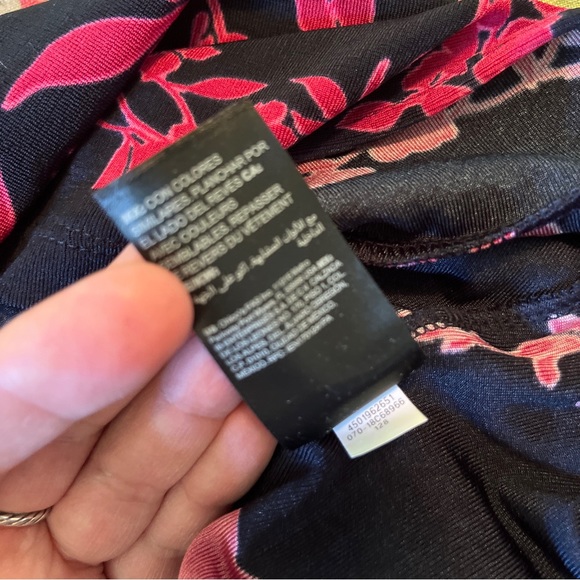 CHICOS TRAVELERS Size 2 Large Floral Tunic Stretch Blue Pink Cozy Pretty $90 NWT - Picture 11 of 14